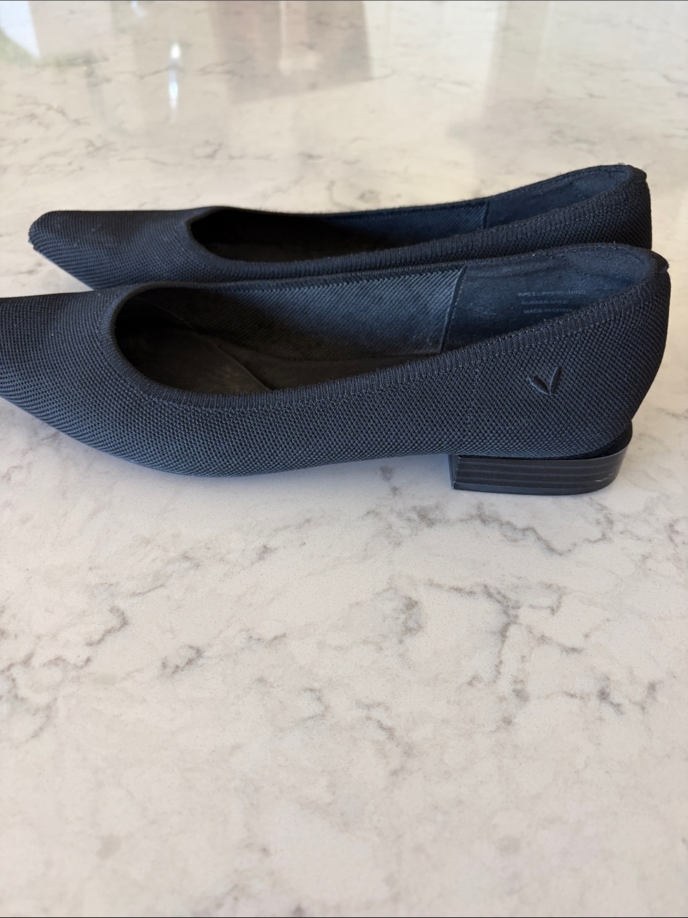 Vivaia Pointed Toe Ballet Flats Black 41.5 or Size 10.5 US